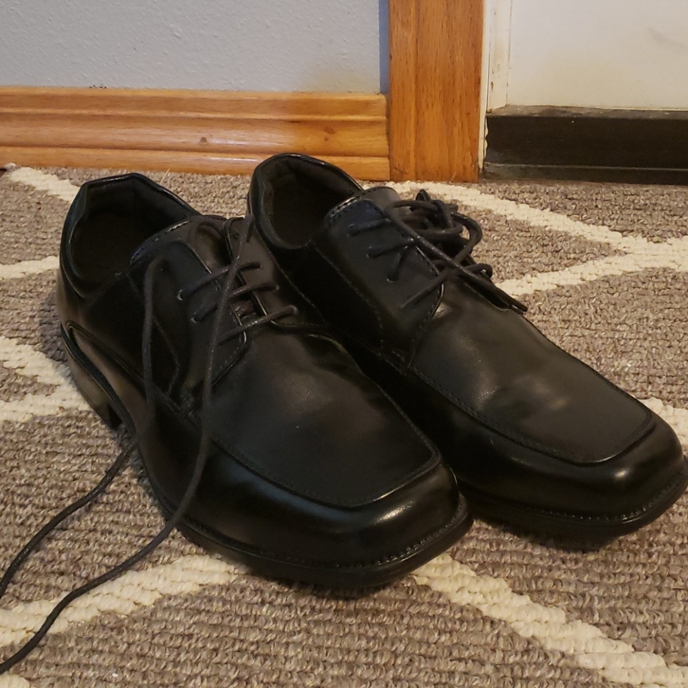 Boys dress shoes